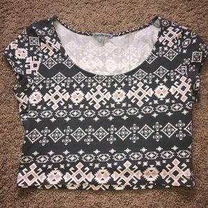 Crop top